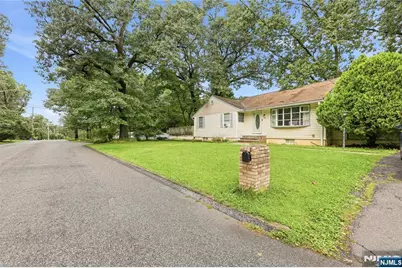76 Page Drive, Oakland, NJ 07436 - Photo 22
