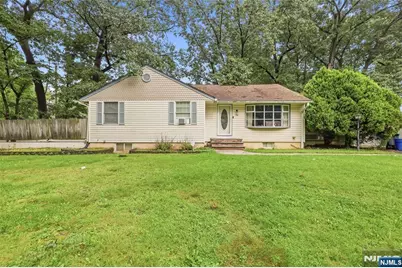 76 Page Drive, Oakland, NJ 07436 - Photo 1