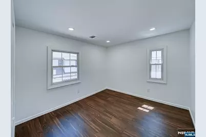 217 Heywood Avenue, Orange, NJ 07050 - Photo 10