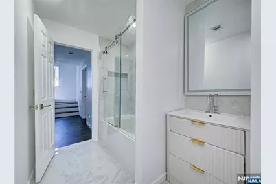 217 Heywood Avenue, Orange, NJ 07050 - Photo 16
