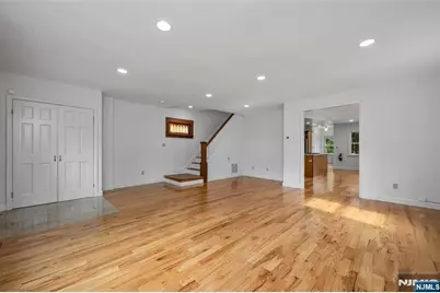 303 Hickory Street, Teaneck Township, NJ 07666 - Photo 6