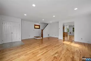 303 Hickory St, Teaneck Township, NJ 07666 - Photo 6