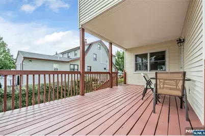 303 Hickory Street, Teaneck Township, NJ 07666 - Photo 28