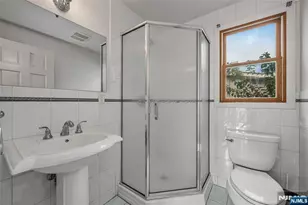 303 Hickory St, Teaneck Township, NJ 07666 - Photo 12