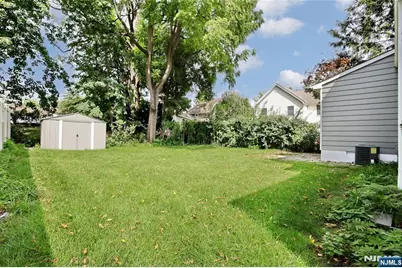 28-19 Warren Road, Fair Lawn, NJ 07410 - Photo 38