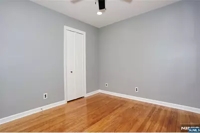 28-19 Warren Road, Fair Lawn, NJ 07410 - Photo 16