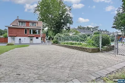 338 4th Avenue, Hawthorne, NJ 07506 - Photo 46