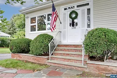 338 4th Avenue, Hawthorne, NJ 07506 - Photo 2