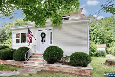 338 4th Avenue, Hawthorne, NJ 07506 - Photo 50