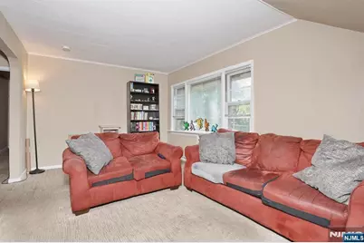 338 4th Avenue, Hawthorne, NJ 07506 - Photo 22