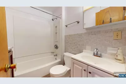 518 Forest Street 5 #5, Kearny, NJ 07032 - Photo 20