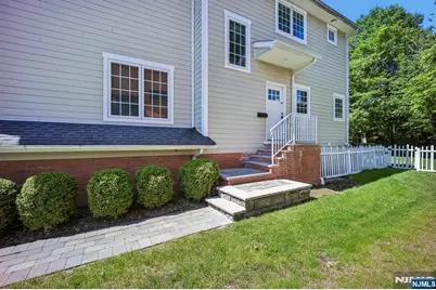 39 Grove Street B #B, Tenafly, NJ 07670 - Photo 2