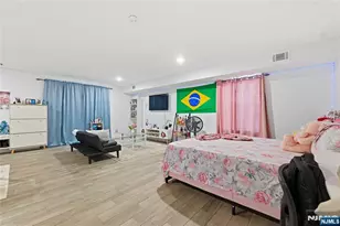 28 Hanford St, Newark, NJ 07114 - Photo 28