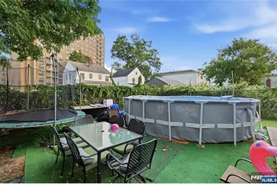 28 Hanford Street, Newark, NJ 07114 - Photo 34