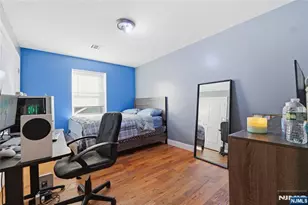 28 Hanford St, Newark, NJ 07114 - Photo 12