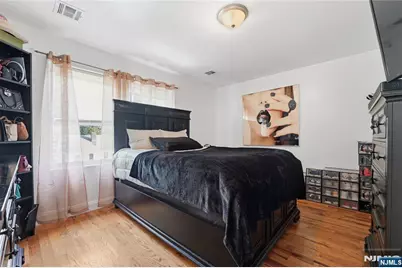 28 Hanford Street, Newark, NJ 07114 - Photo 14