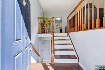 46 Melinda Lane, Vernon, NJ 07421 - Photo 2