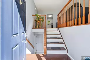 46 Melinda Ln, Vernon, NJ 07421 - Photo 2