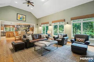 51 Rutherford Pl, Montvale, NJ 07645 - Photo 6