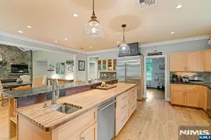 51 Rutherford Pl, Montvale, NJ 07645 - Photo 10