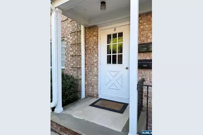 27-33 Corsa Terrace 8A #8A, Ridgewood, NJ 07450 - Photo 2