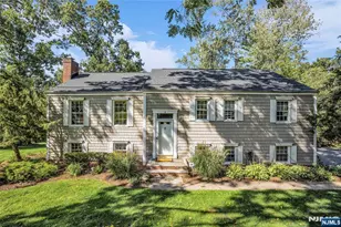 3 Deer Run Cir, Chatham, NJ 07928 - Photo 1