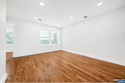 83 Harrison Avenue 2 #2, Waldwick, NJ 07463 - Photo 8