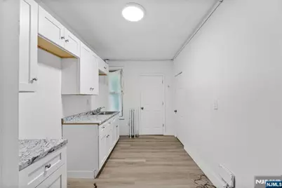 212 11th Street, Newark, NJ 07107 - Photo 8