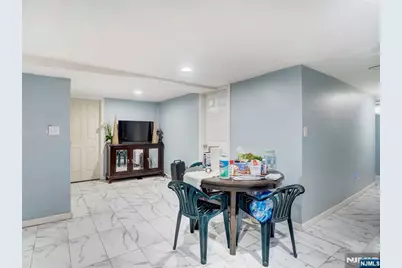 338-340 Nesbit Terrace, Irvington, NJ 07111 - Photo 18