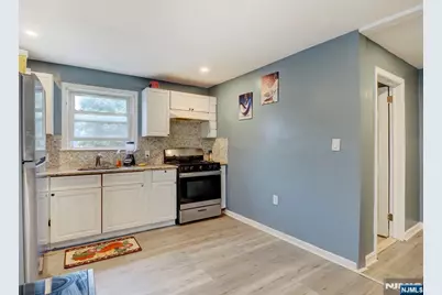 338-340 Nesbit Terrace, Irvington, NJ 07111 - Photo 8