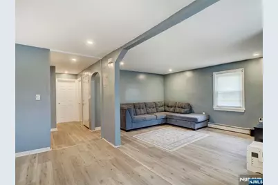 338-340 Nesbit Terrace, Irvington, NJ 07111 - Photo 10