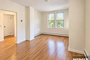 190 County Road 1, Tenafly, NJ 07670 - Photo 2