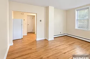 190 County Road 1, Tenafly, NJ 07670 - Photo 18