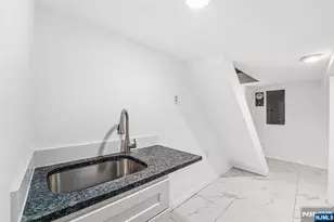 526 Faitoute Ave, Roselle Park, NJ 07204 - Photo 32
