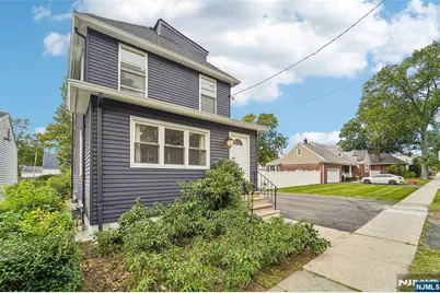 526 Faitoute Avenue, Roselle Park, NJ 07204 - Photo 2