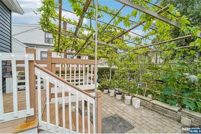 526 Faitoute Avenue, Roselle Park, NJ 07204 - Photo 34