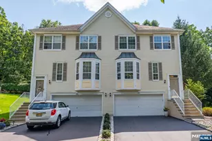 26 Whimble Ct, Wayne, NJ 07470 - Photo 2