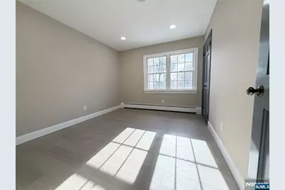 850 Ridgewood Avenue, Oradell, NJ 07649 - Photo 30
