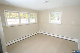 850 Ridgewood Ave, Oradell, NJ 07649 - Photo 12