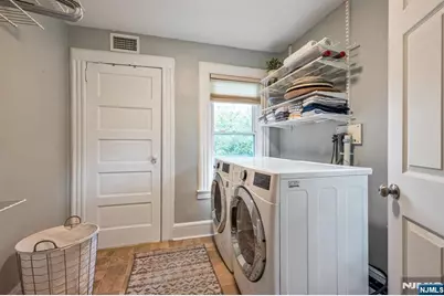 202 Prospect Street, Midland Park, NJ 07432 - Photo 12