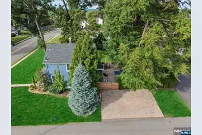 202 Prospect Street, Midland Park, NJ 07432 - Photo 24