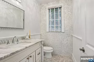 196 Haase Ave, Paramus, NJ 07652 - Photo 30