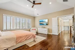 196 Haase Ave, Paramus, NJ 07652 - Photo 22