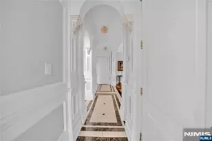 2 Euclid Rd, Fort Lee, NJ 07024 - Photo 18