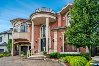 2 Euclid Road, Fort Lee, NJ 07024 - Photo 1