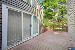189 Grandview Ln, Mahwah, NJ 07430 - Photo 22