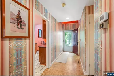 189 Grandview Lane, Mahwah, NJ 07430 - Photo 4