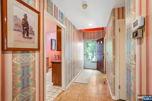 189 Grandview Ln, Mahwah, NJ 07430 - Photo 4