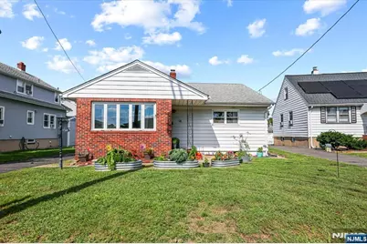 58 Grove Street, South Hackensack Township, NJ 07606 - Photo 2