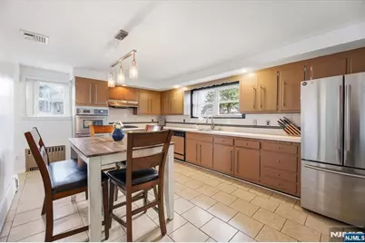 58 Grove Street, South Hackensack Township, NJ 07606 - Photo 8